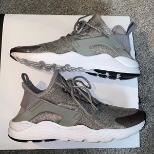 Women's Nike Air Huarache Ultra